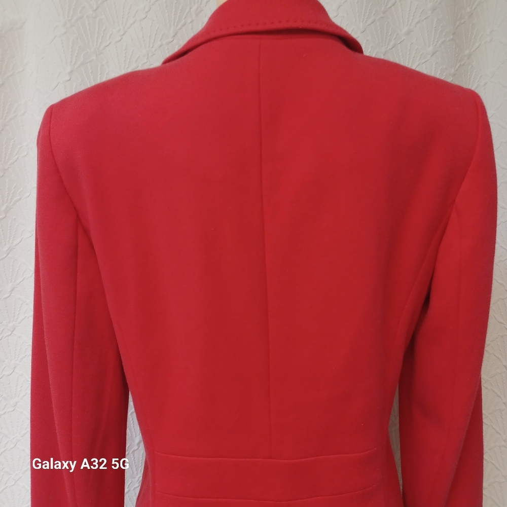Talbots Vibrant Red Blazer elegance and comfort  Size 8 - Picture 8 of 16